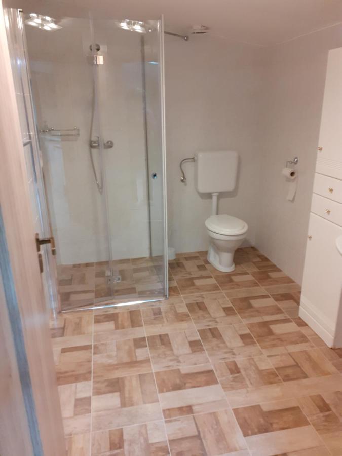 Csilla Apartman Balogunyom Exterior photo