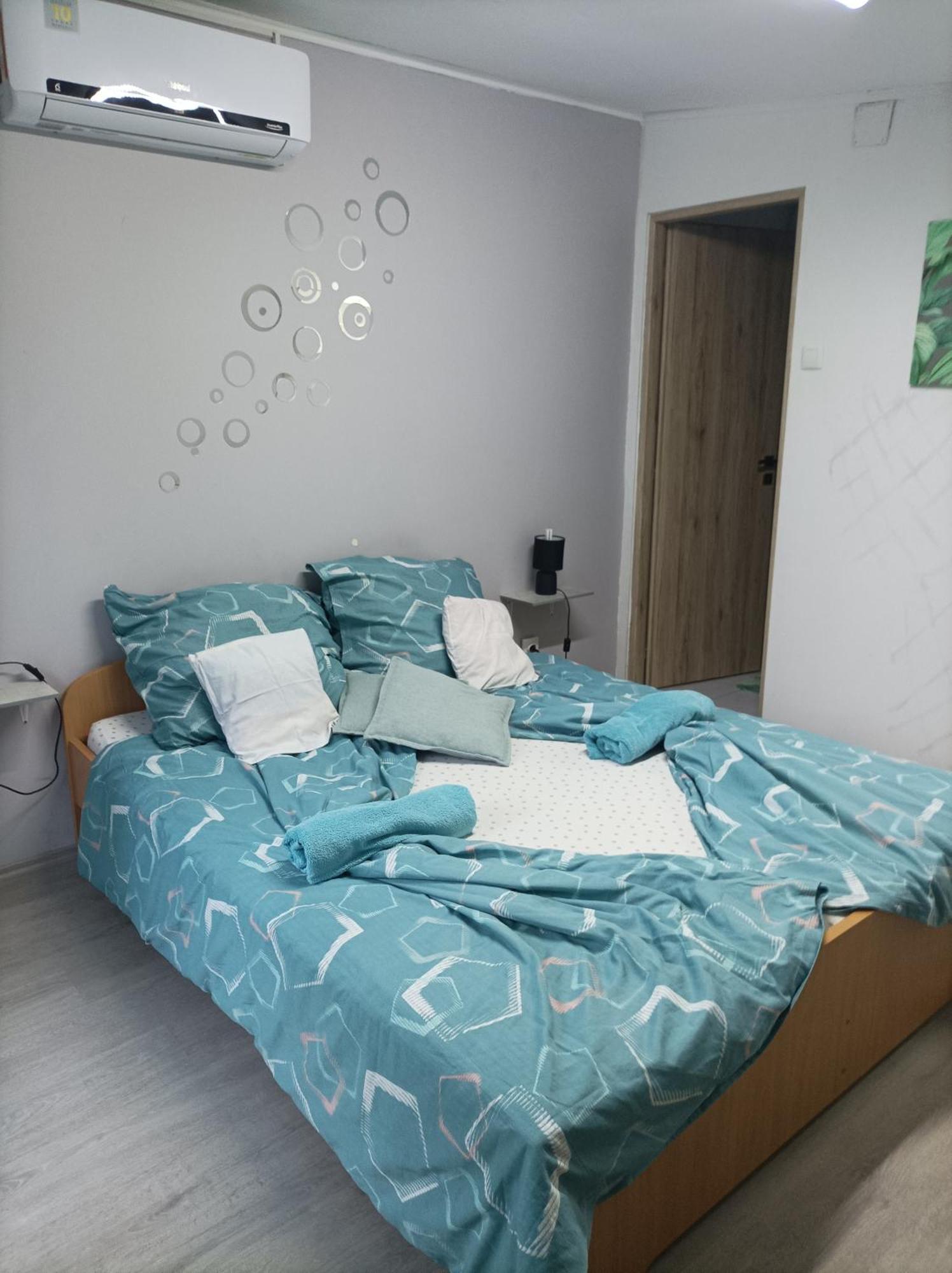 Csilla Apartman Balogunyom Exterior photo